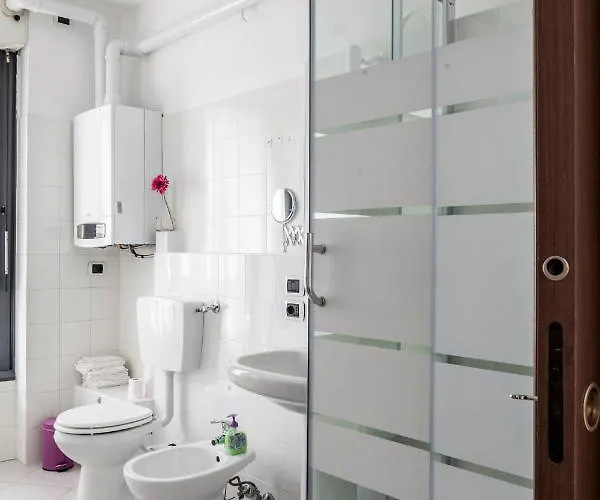 Cesarina Pensión Bolonia