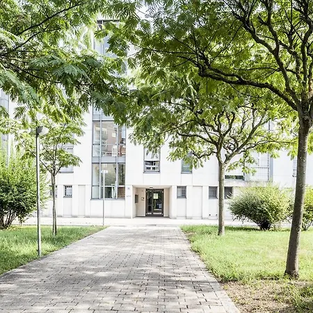 Πανσιόν Cesarina *